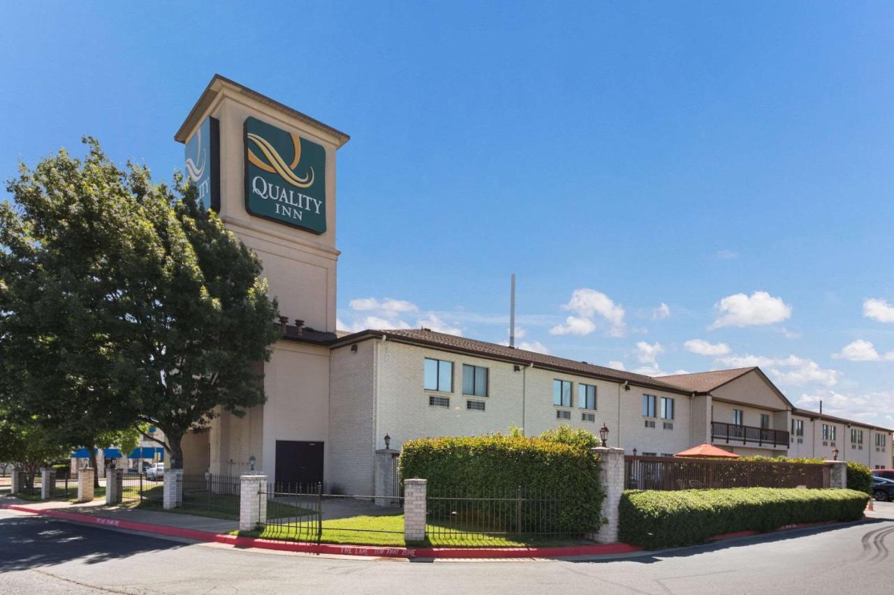 Quality Inn Cedar Park Εξωτερικό φωτογραφία